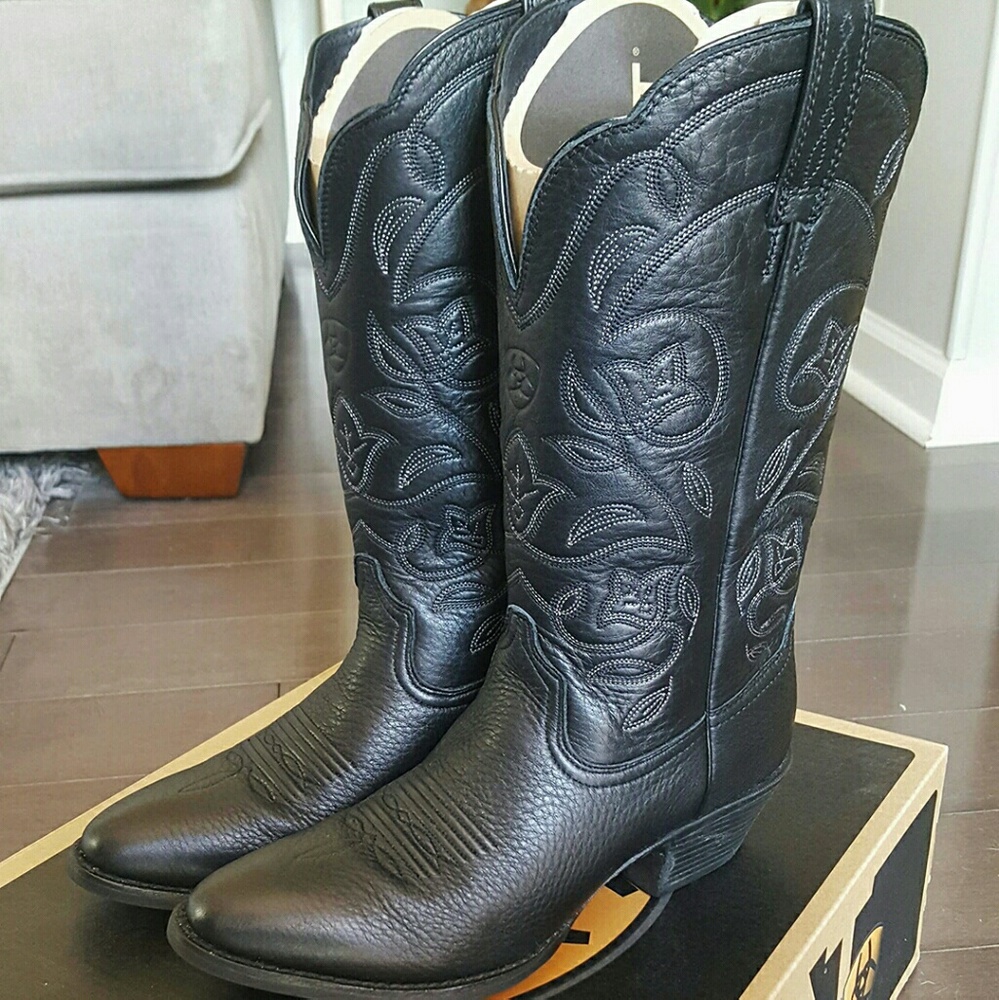 Ariat Cowgirl Boots
